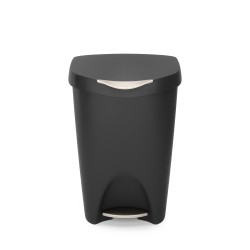 Cos de gunoi Umbra Brim 50 l cu capac si pedala, plastic, negru/nichel - 286367