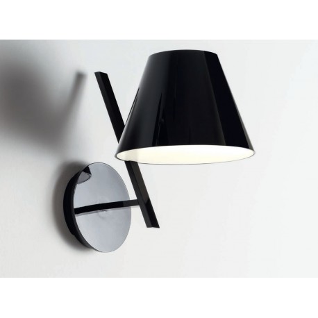 Aplica de perete La Petite black Artemide