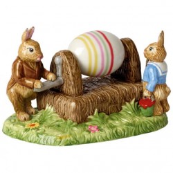 Decoratiune de Paste Bunny painting eggs-Villeroy&Boch